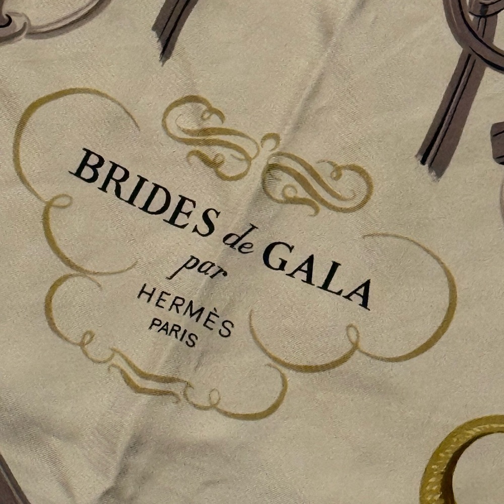Hermès Brides de Gala Scarf - Picture 4 of 11